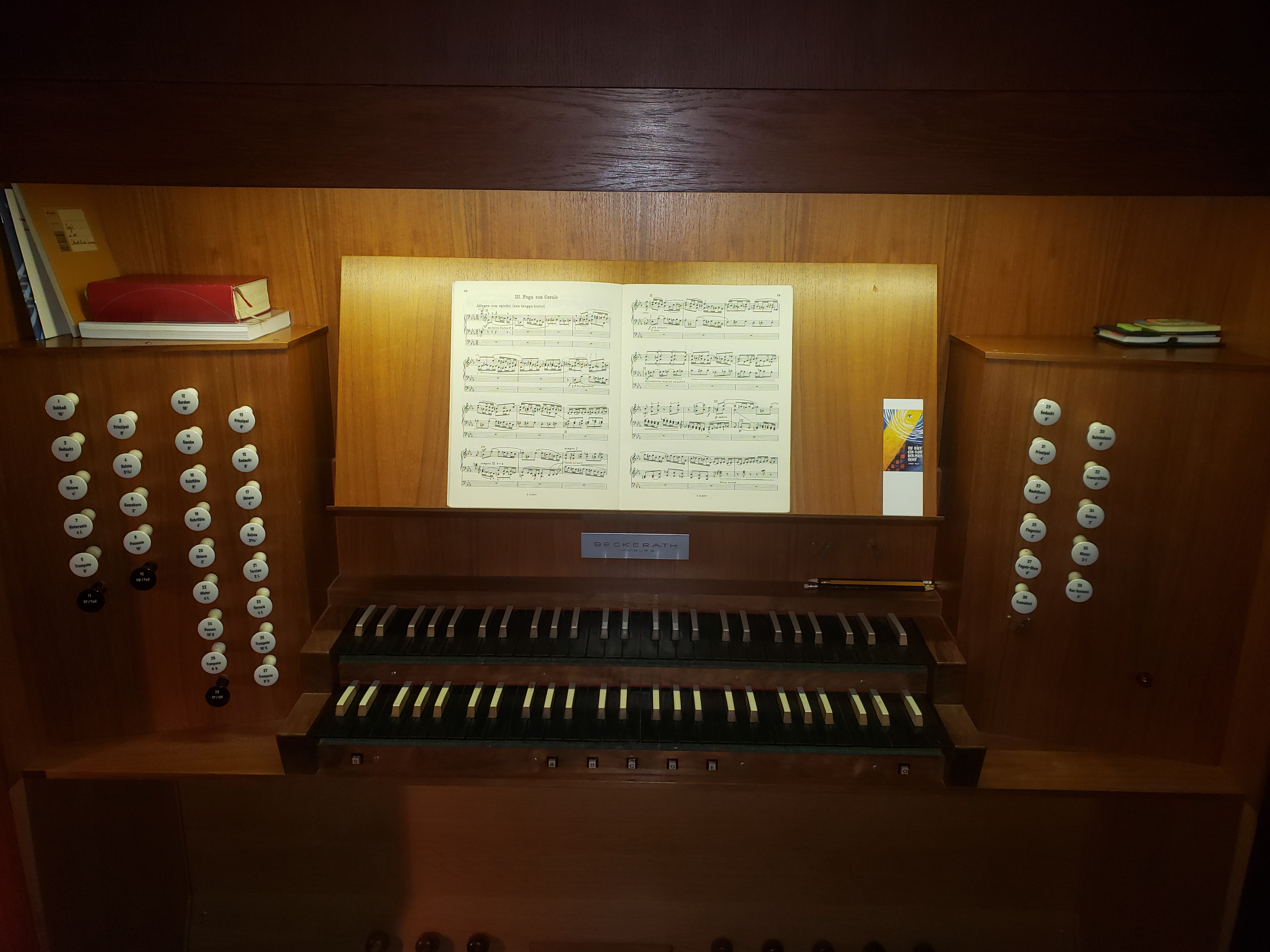 Orgel Spieltisch